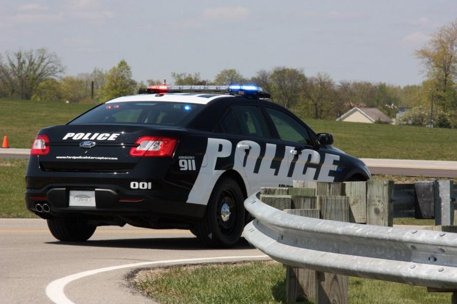  Ford Police Interceptor 2012 года  (фото 25 из 44)